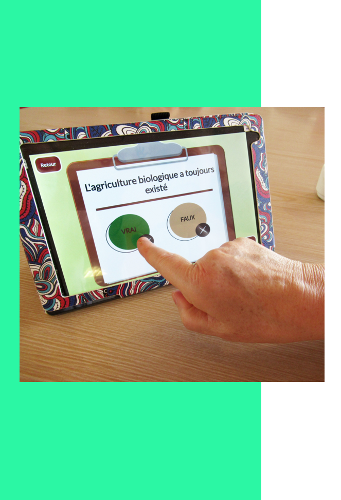 gerontonum-animation-ehpad-anisen-chu-perigueux-tablette